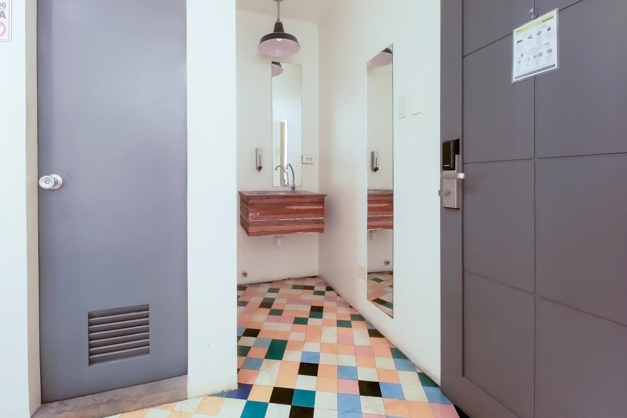 Spot On Junction Hostel Makati City Extérieur photo