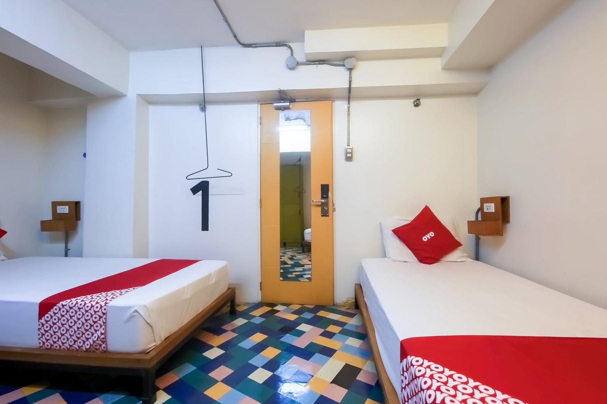 Spot On Junction Hostel Makati City Extérieur photo
