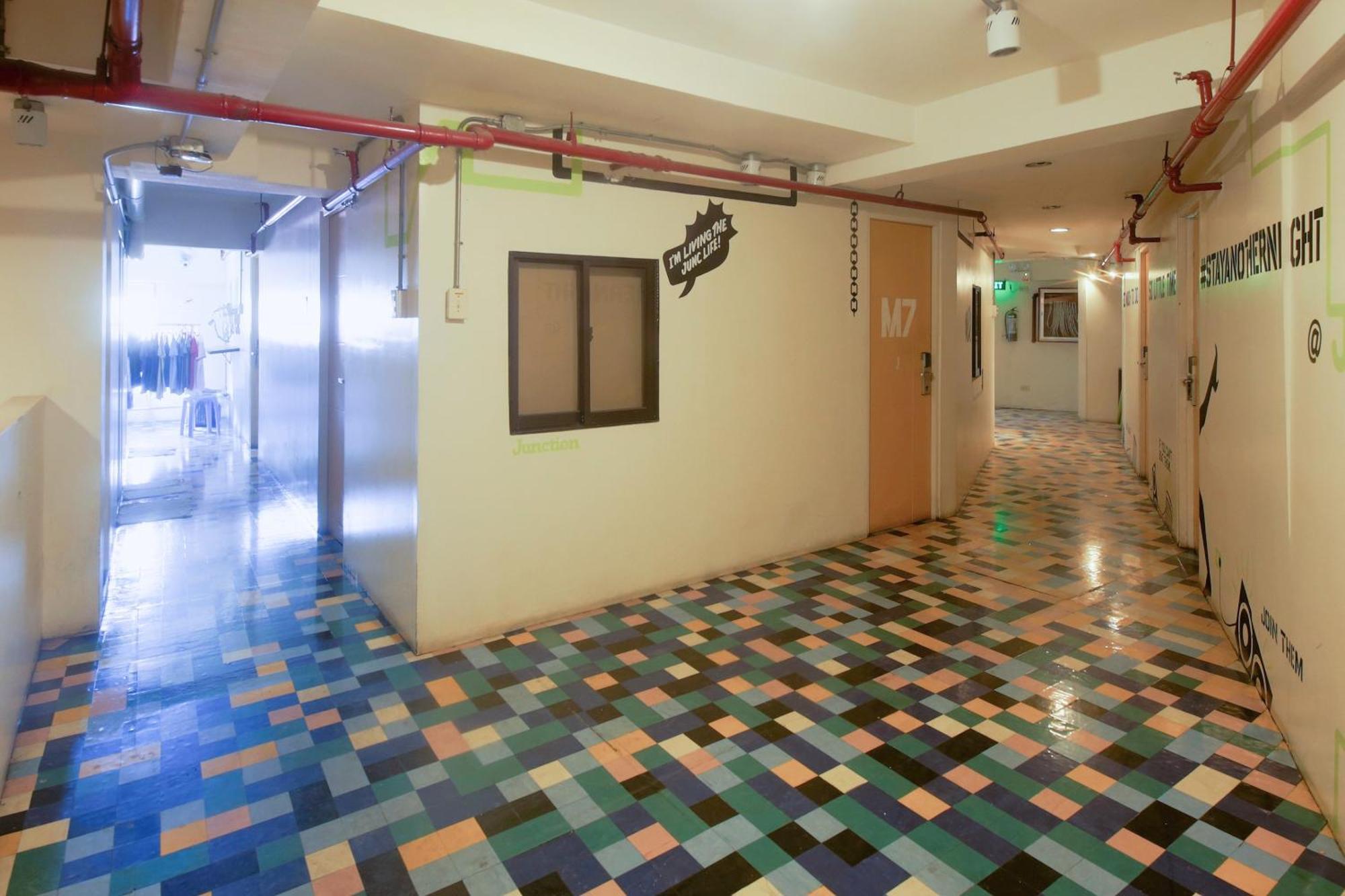 Spot On Junction Hostel Makati City Extérieur photo