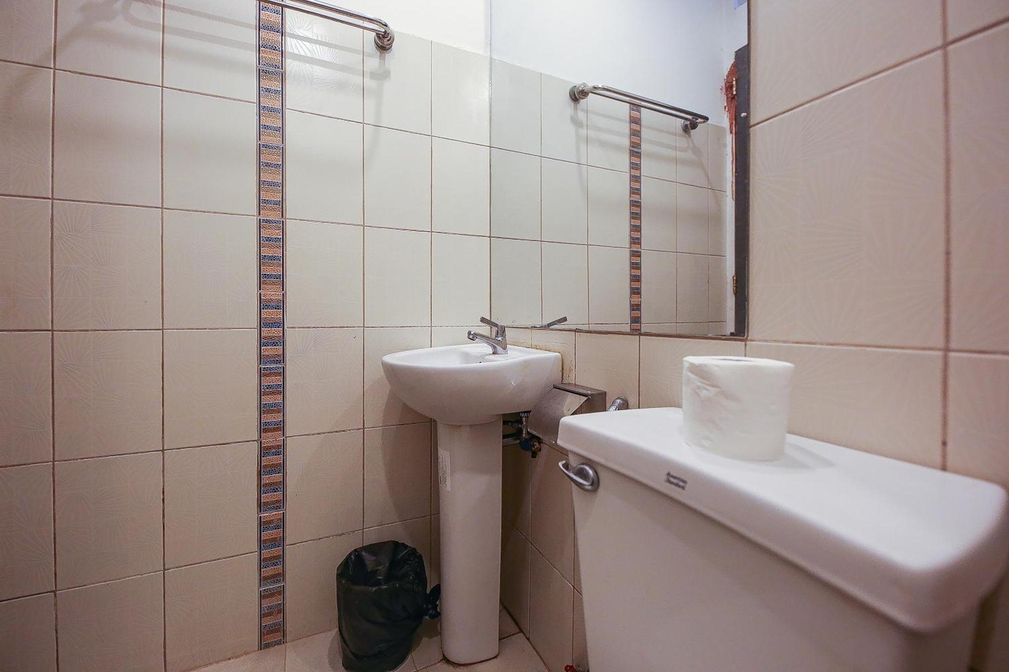 Spot On Junction Hostel Makati City Extérieur photo